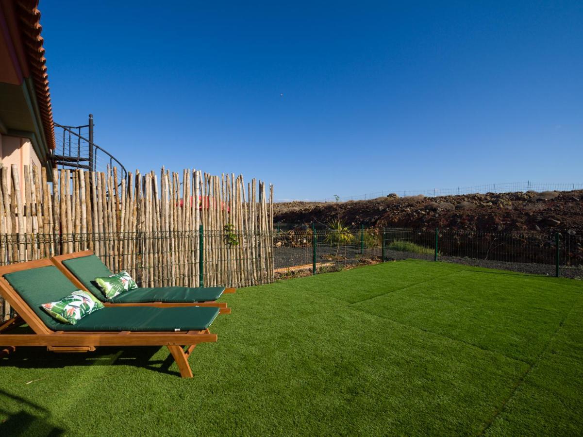 Private Terrace Majanicho Home -Garden & Pool Ла-Олива Экстерьер фото