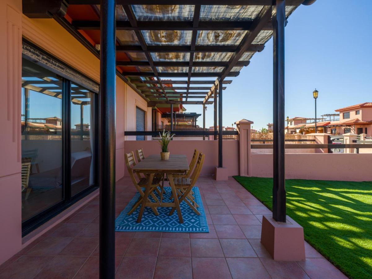 Private Terrace Majanicho Home -Garden & Pool Ла-Олива Экстерьер фото
