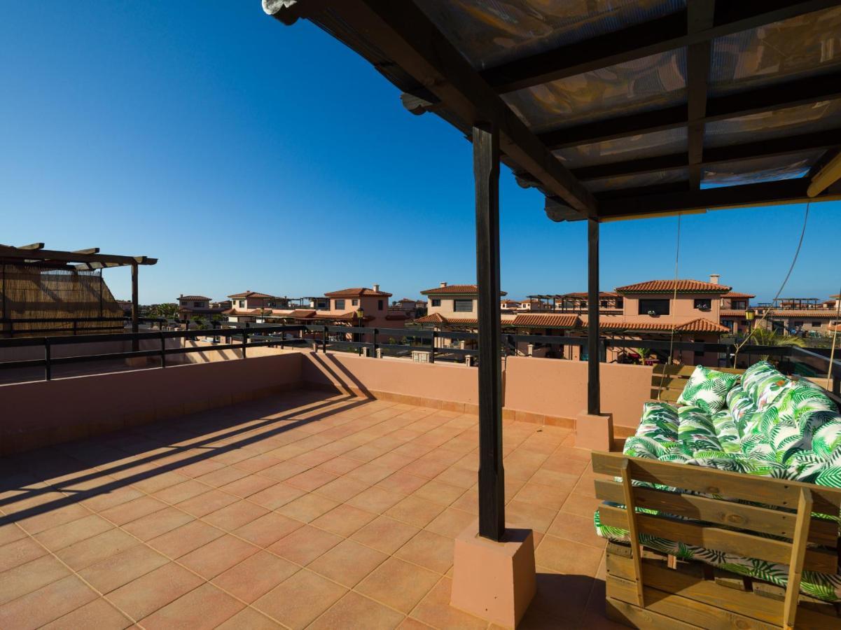 Private Terrace Majanicho Home -Garden & Pool Ла-Олива Экстерьер фото